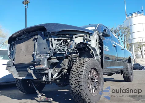 2015 Ram 2500 Slt from USA, damaged, VIN 3C6UR5DL1FG573736